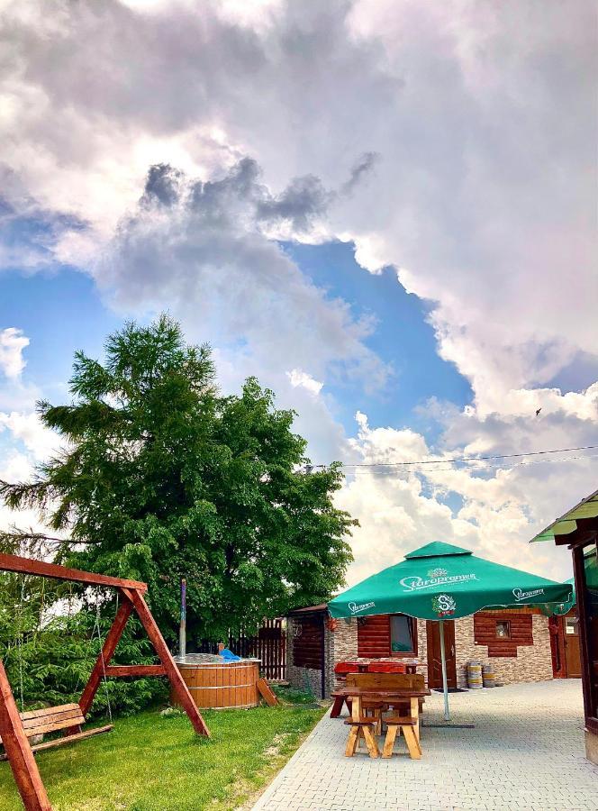 Vila Lesana Nova Lesna Bagian luar foto