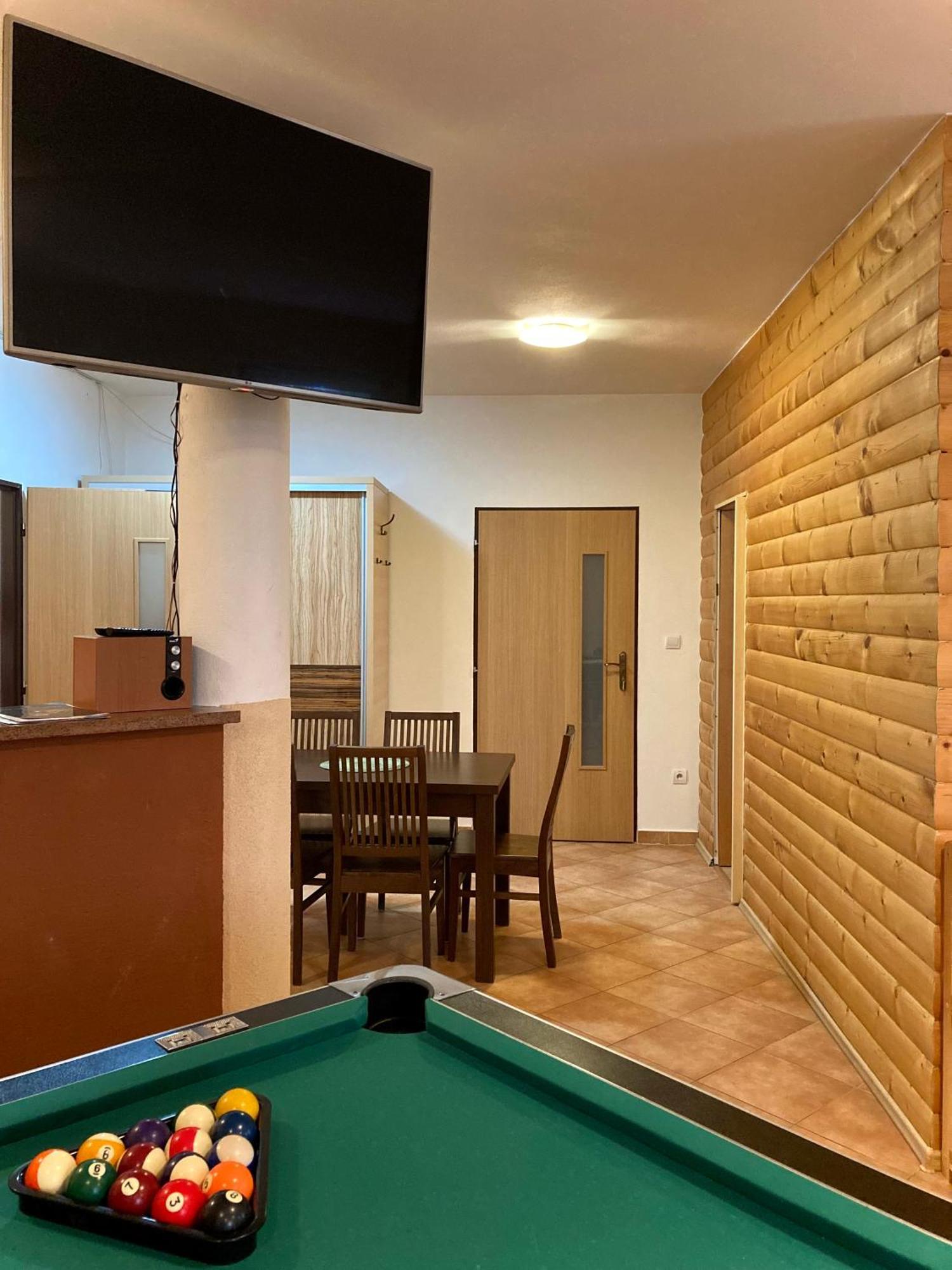 Vila Lesana Nova Lesna Bagian luar foto